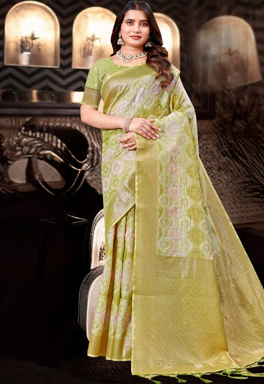 Subtle self-design weave with a metallic shimmer