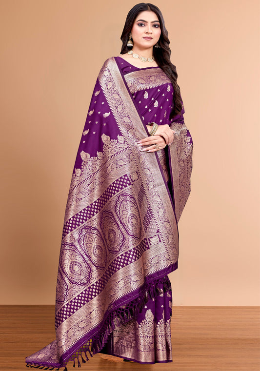 Banarasi Silk and zari weaving